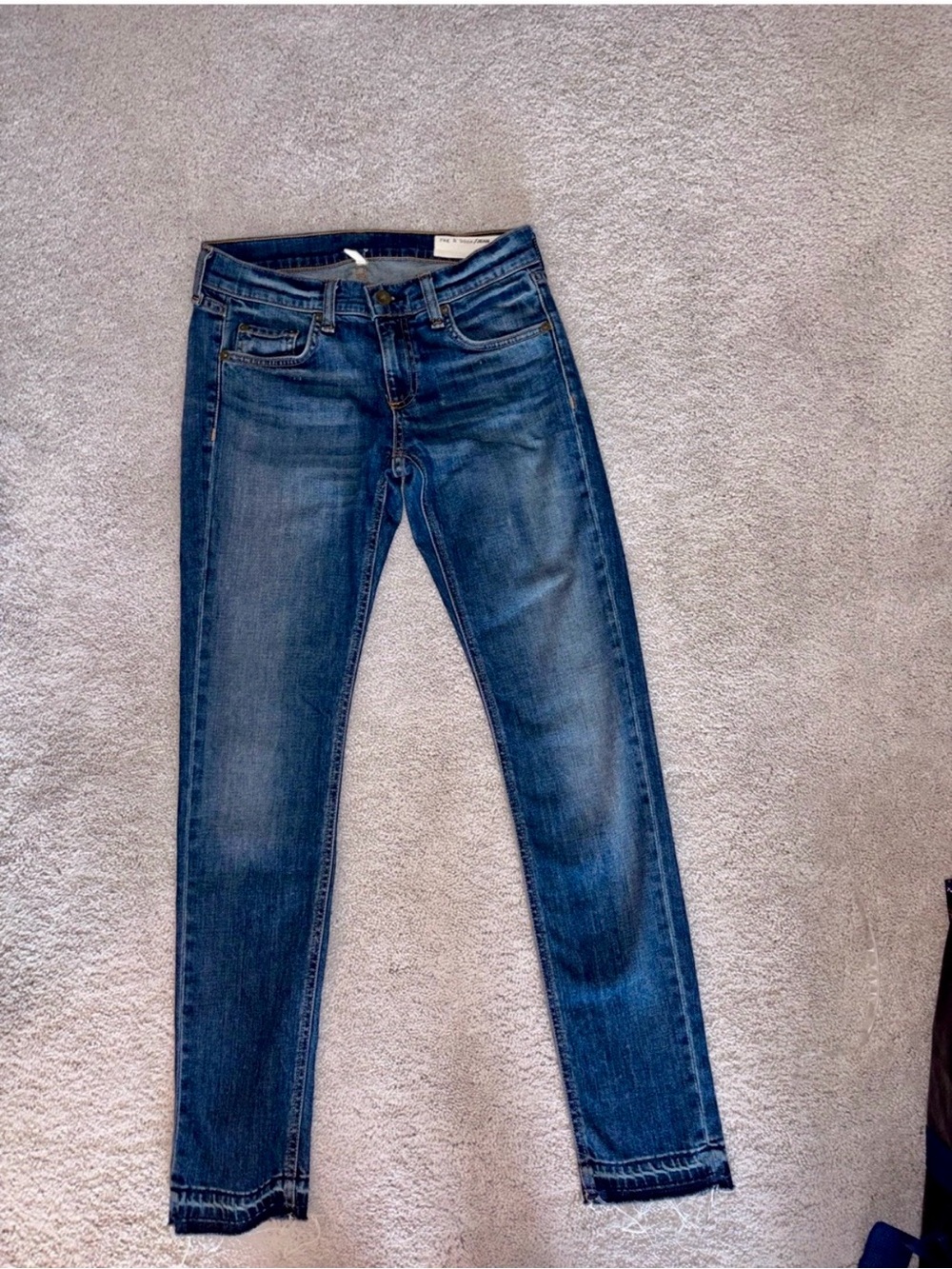 Rag & Bone Jeans Dre Low-Rise Frayed Hem Slim Boyfriend size 24